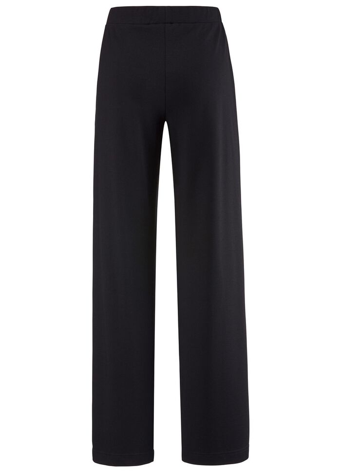 Broek met modieuze wijdte 