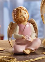 Betoverende beschermengelen gemaakt van fijn steengoed ROZE