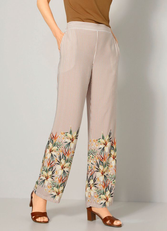 Broek met bloemmotief 
