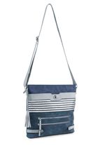 Tas met deels glinsterende gevlochten details 