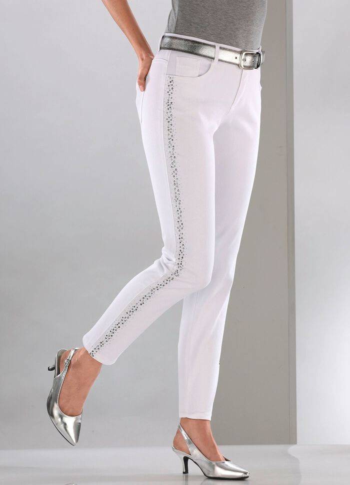 Elegante jeans met effectieve strasssteentjes 