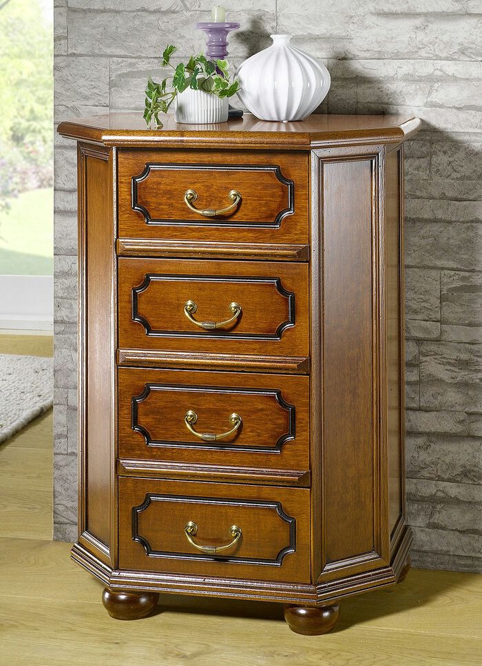 Commode met schuiflades met gedetailleerd houtsnijwerk 