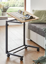 Functionele tafel op wielen 