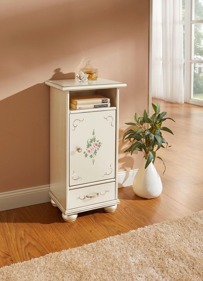 Deels massieve meubelserie met echt houtfineer 