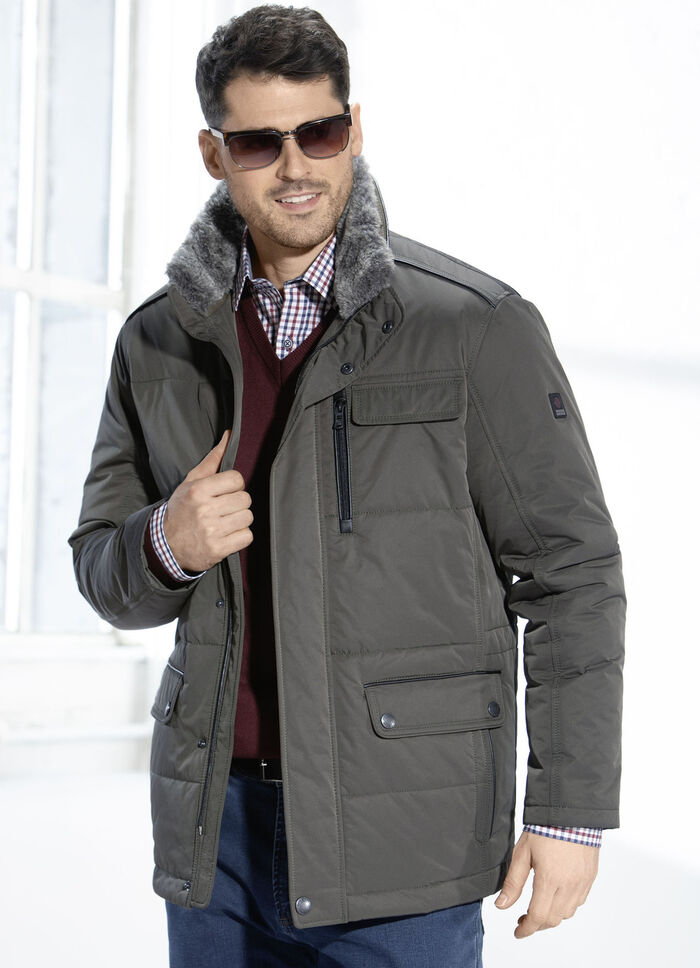 Jas van &ldquo;Gate One&rdquo; 