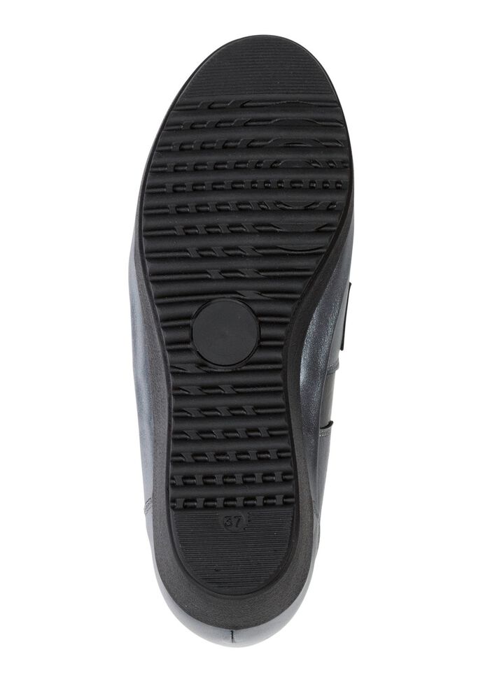 ELENA EDEN pantoffels van nappaleer en lakleer met reli&euml;f 