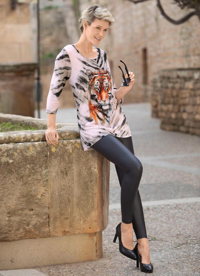 Shirt met geplaatst dierenmotief 