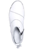Gemini mocassin enkellaarsjes van rundnappaleer met een gerimpelde structuur WIT