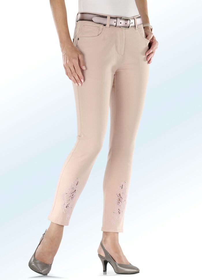 Broek met gaatjesborduurwerk en strass-steentjes ROZENHOUT