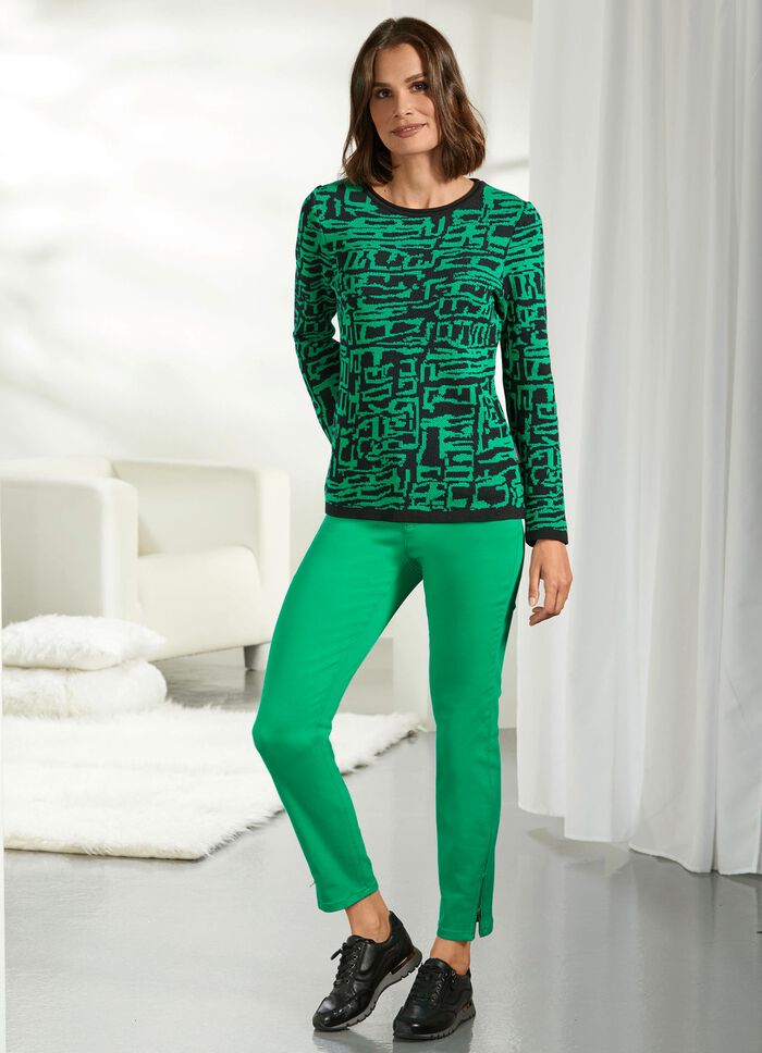 Trui in modieus jacquarddessin GROEN-ZWART