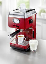 Espressoapparaat in retrodesign 
