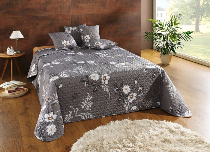 Sprei en kussenslopen met lintbinding 