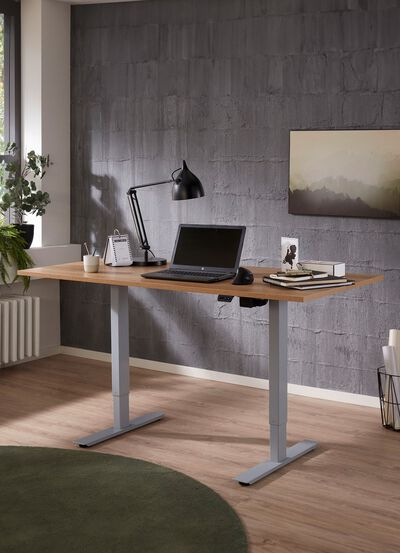 Elektrisch in hoogte verstelbaar bureau 