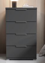 Nachtkastje op comfortabele hoogte 