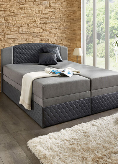 Boxspringbed met hoofdbordverstelling en 2 sierkussens 