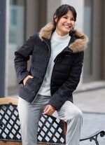 Kort jasje met afneembare imitatiebontrand 