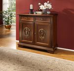 Italiaanse meubelserie met hoogwaardige houttoepassingen 