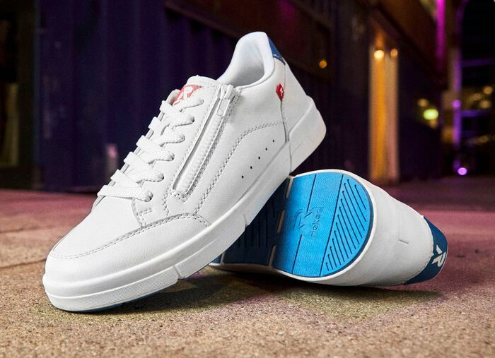 Rieker vetersneakers gemaakt van nappaleer WIT