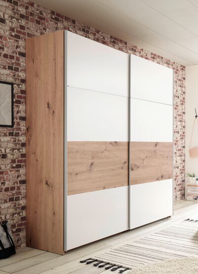 Schuifdeurkast met een moderne uitstraling 