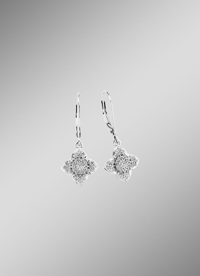 Oorbellen in witgoud 