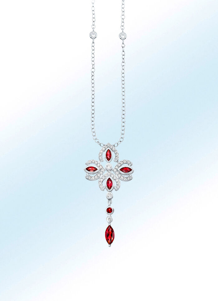 Schattige ketting met granaat en witte topaas 