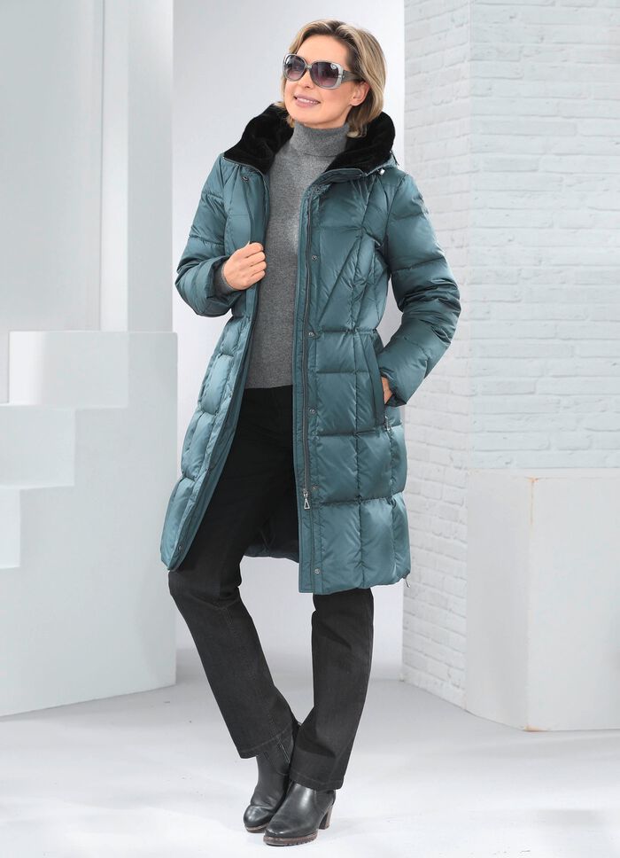 Korte donsjas met vaste capuchon SPARRENGROEN