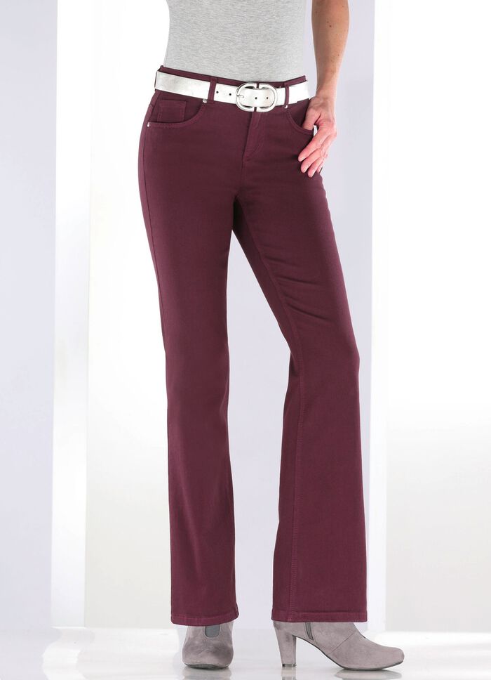 Magische jeans met modieuze, wijdere pijpen 