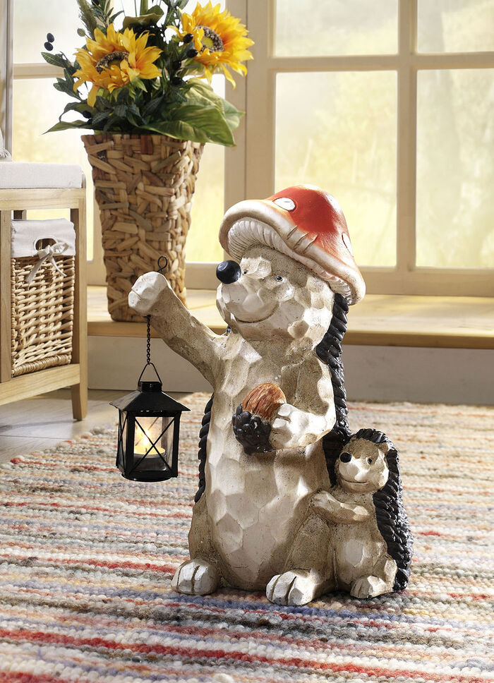 Handbeschilderde egel met lantaarn 