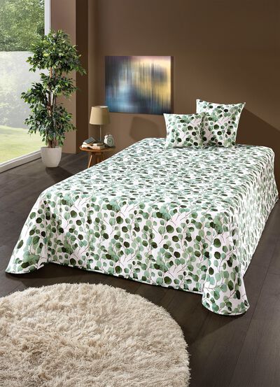 Sprei en kussenslopen met een natuurlijk bladmotief 