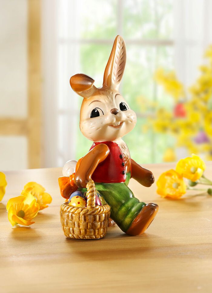 Goebelkonijntje met paaseimandje 