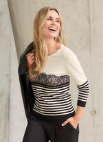 Trui met kanten rand 