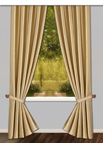 Gordijnset van licht glanzende en zacht vallende satijnen decoratiestof 