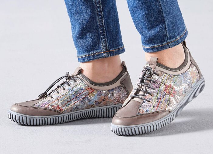 Gemini sneakers gemaakt van deels gebloemd rundleer 