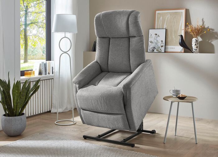 Eersteklas tv-fauteuil met motor en opstahulp 