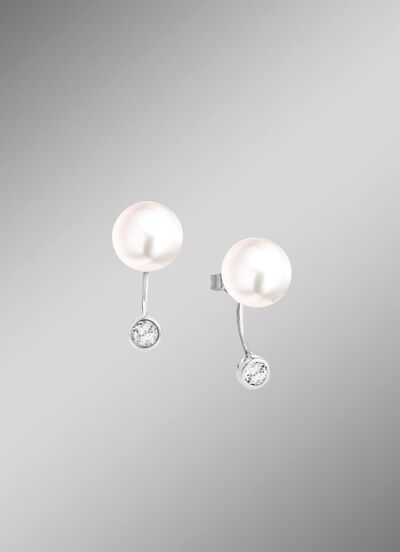 Klassieke oorbellen met zoetwaterparels 