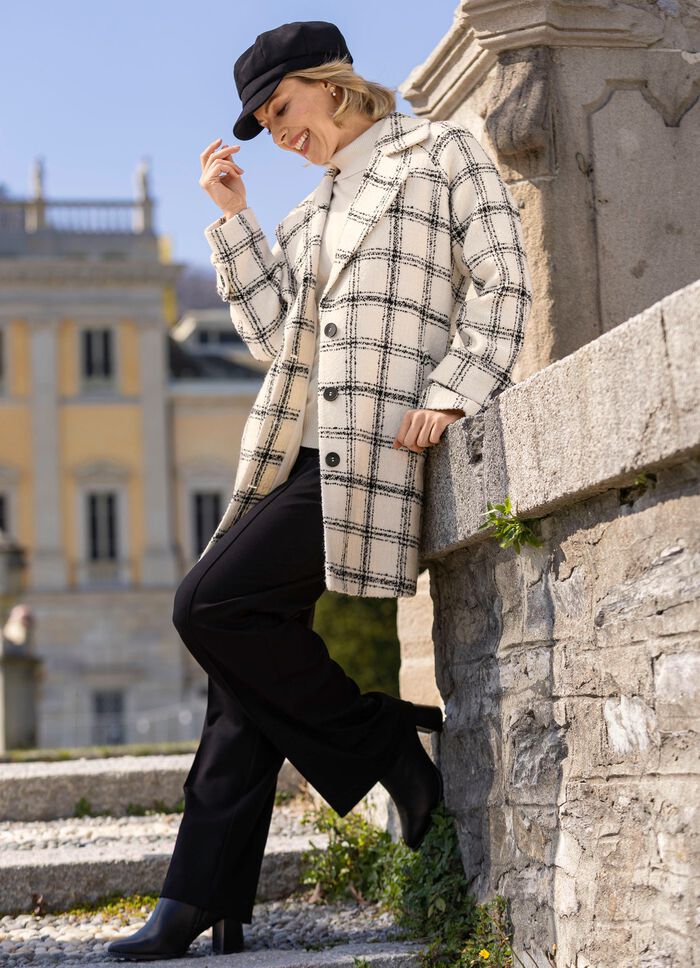 Korte jas van laurakent 