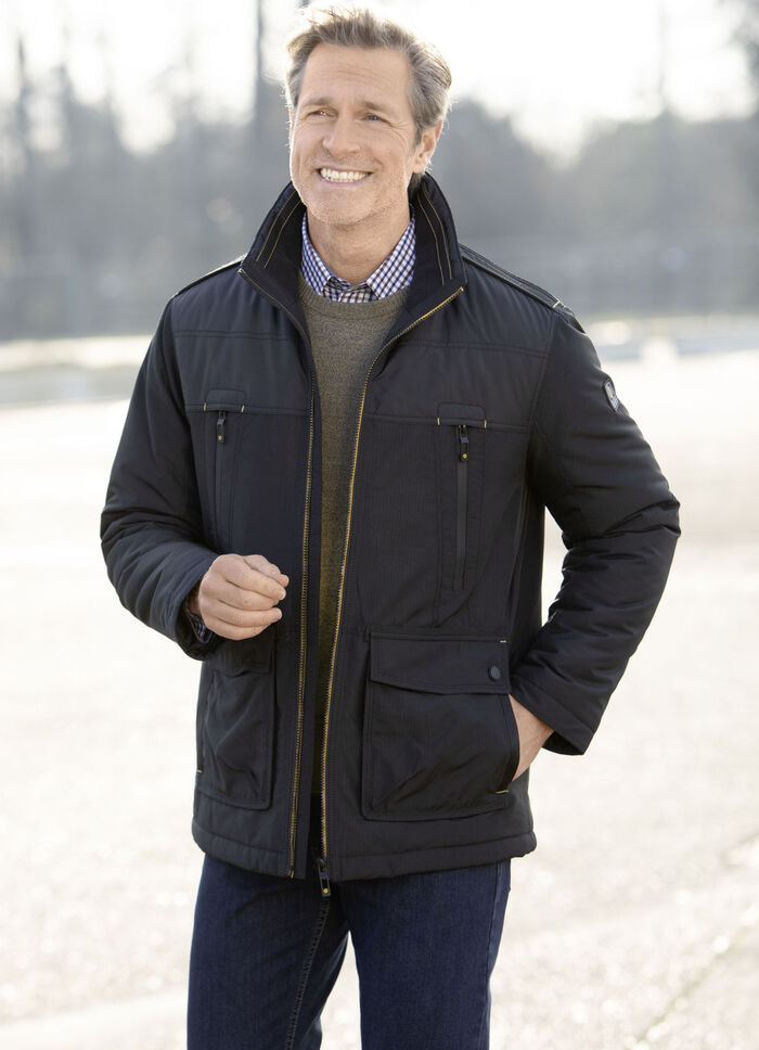 Jas van “Gate One” 