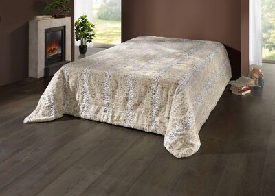 Sprei van pluizig imitatiebont 