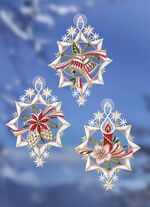 Raamdecoratie, set van 3 van echt kantwerk uit Plauen 