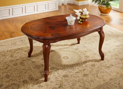 Salontafel met gebogen tafelpoten 