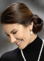 Clipconnector met gekweekte zoetwaterparels