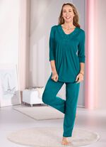 Laurina pyjama met rijkelijk motiefkant 