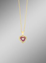 Hanger met synthetische zirkonia en rode sierstenen 