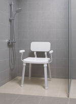 Douche- en badstoel voor veilig douchen en baden 