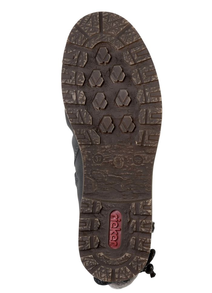 Rieker laarzen gemaakt van nubuck materiaal 