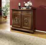 Italiaanse meubelserie met hoogwaardige houttoepassingen 