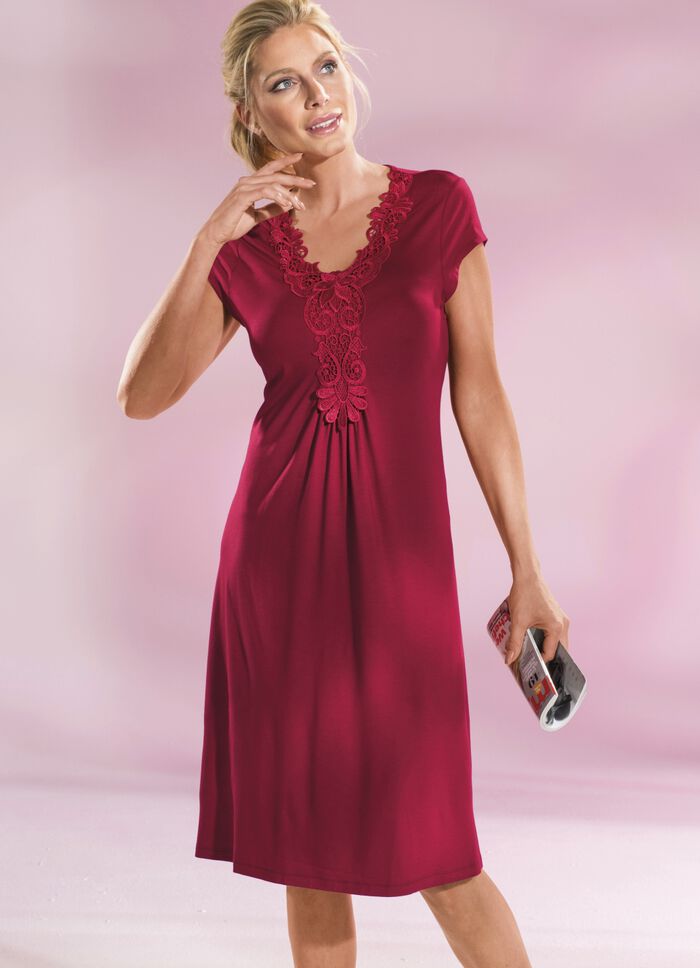 Nachthemd met korte mouwen, ronde hals en kant WIJNROOD