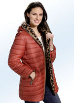 Omkeerbaar jack met twee looks 