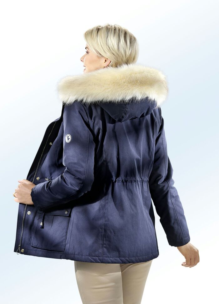 Parka met kunstbont in poolvos look 