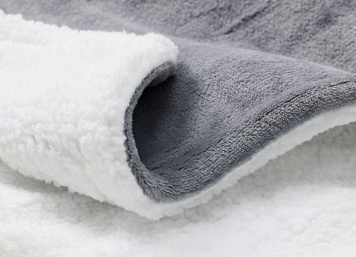 Promed elektrische deken KHP-2.3G voor koude dagen en nachten 